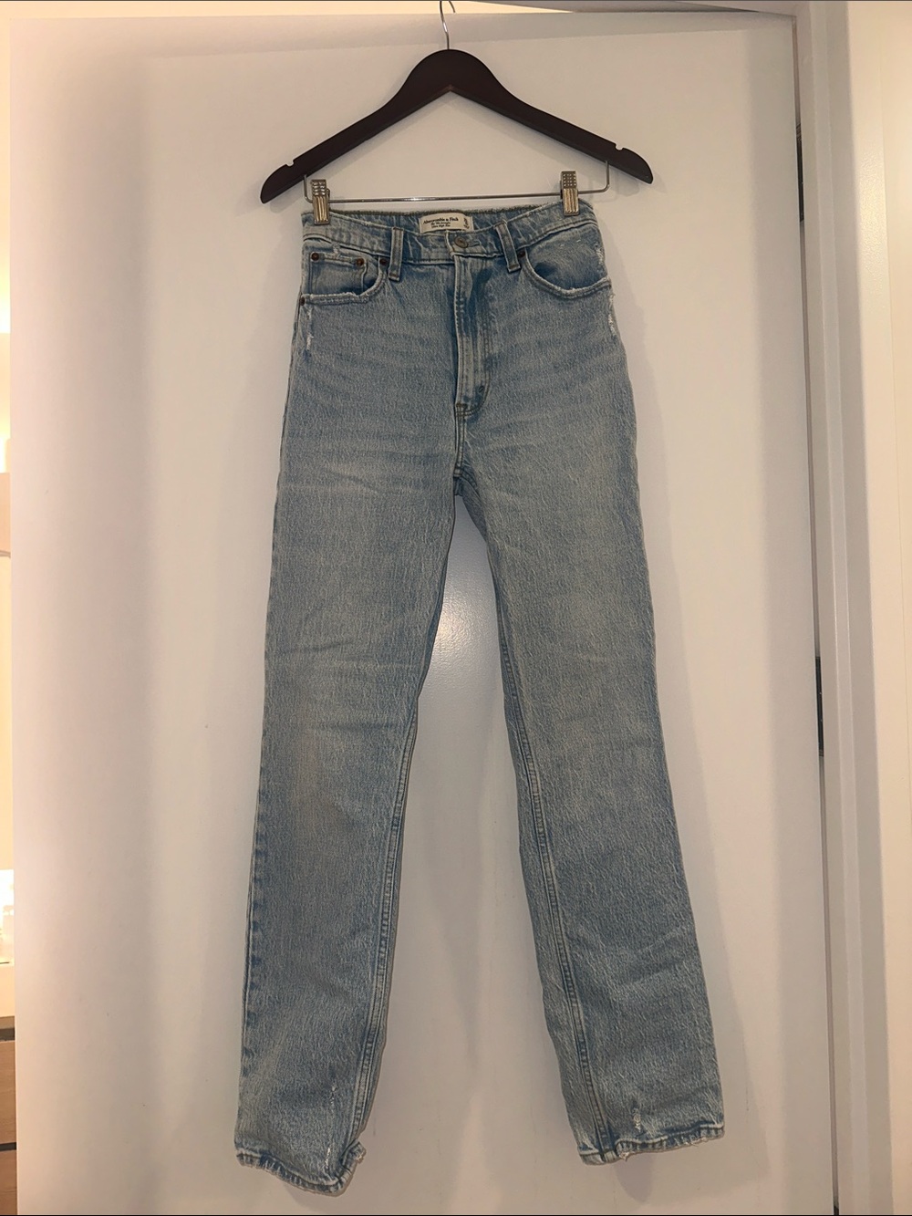 Abercrombie & Fitch Light Wash Straight Leg Jeans